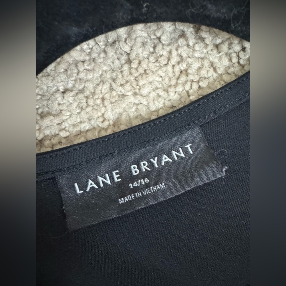 Lane Bryant Black V Neck Blouse 14/16 3/4 Sleeve Stretch Top - Picture 5 of 6